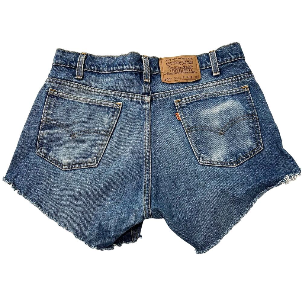 Vintage 90s 1994 women's 505 Levi's regular fit blue‎ denim shorts orange tab